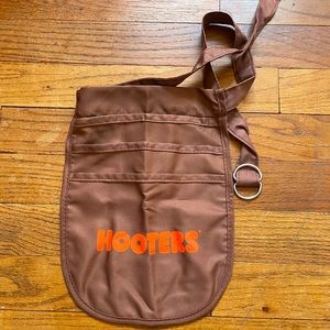 Hooters girl uniform